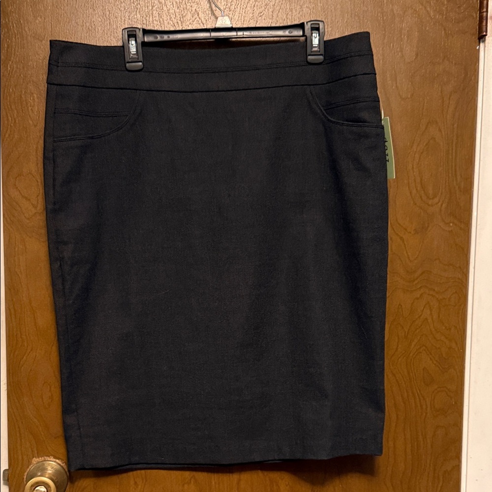 NWT Dazz dark gray Women's Skirt